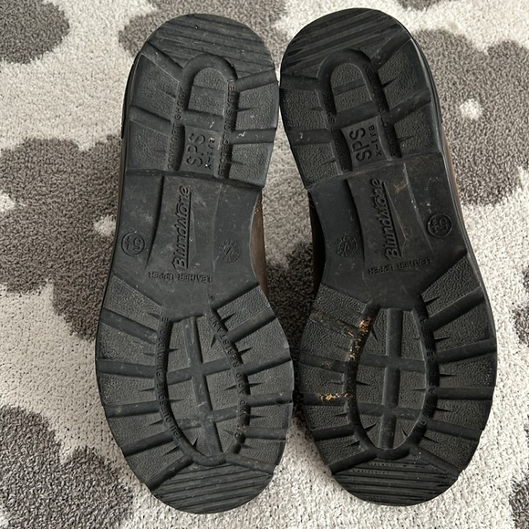 Blundstone #585 women’s classic Chelsea boot. Rustic Brown. - Picture 7 of 10